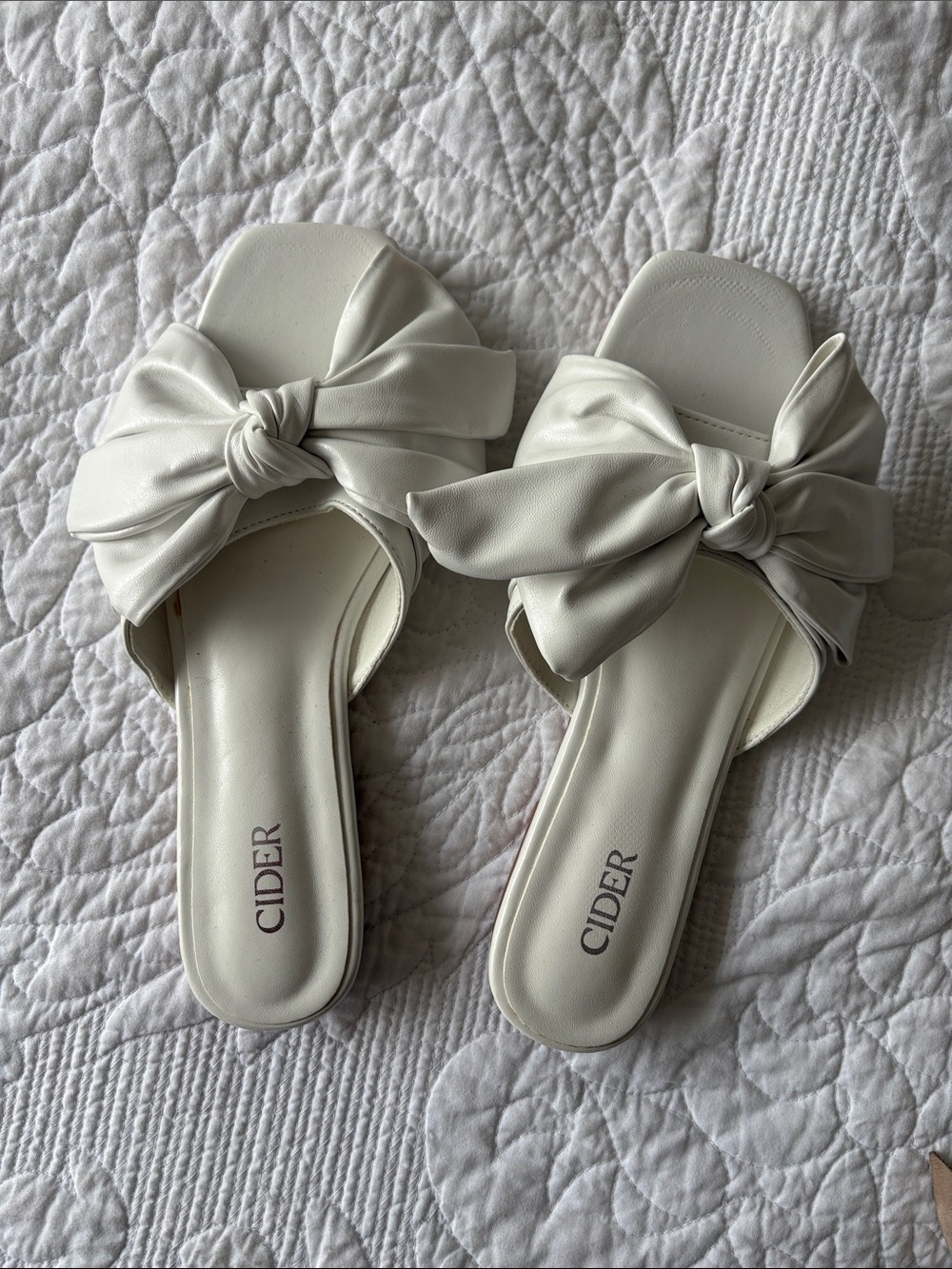 Cider Ivory Knot Bow Slide Sandals
